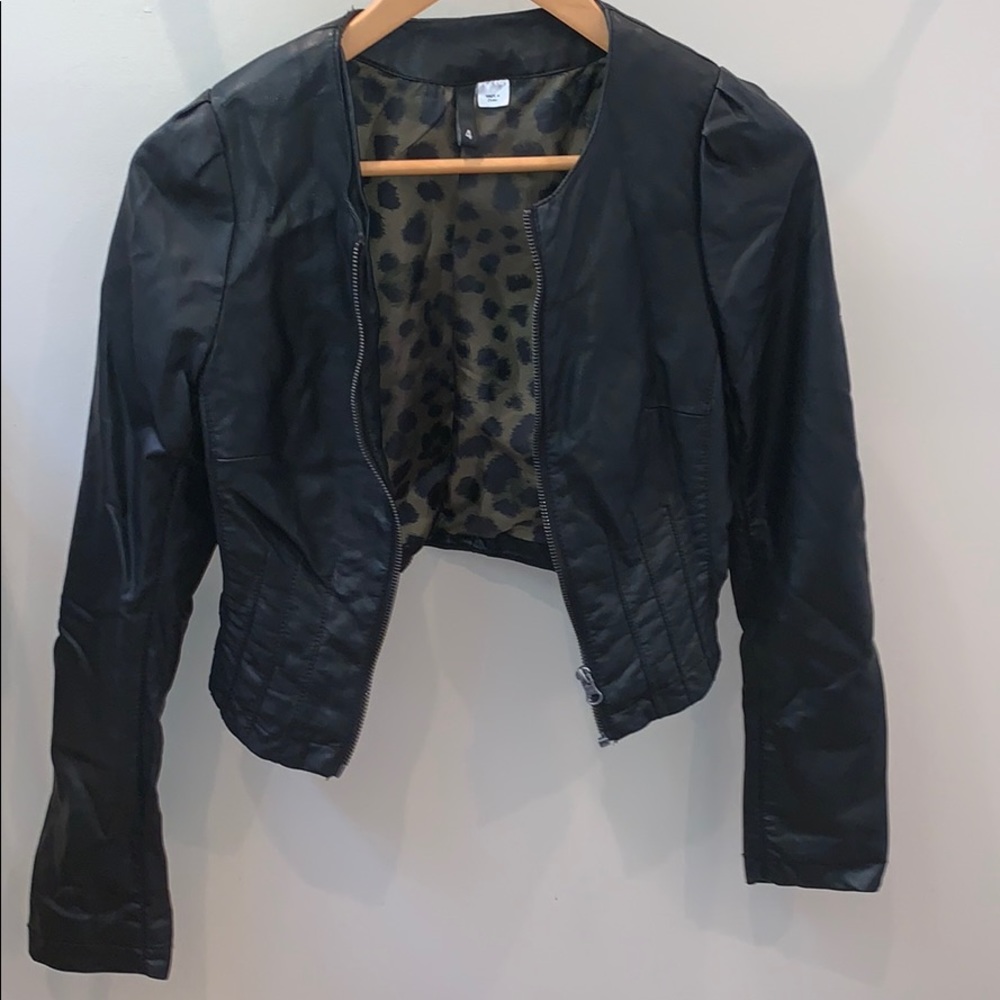 Leather crop jacket